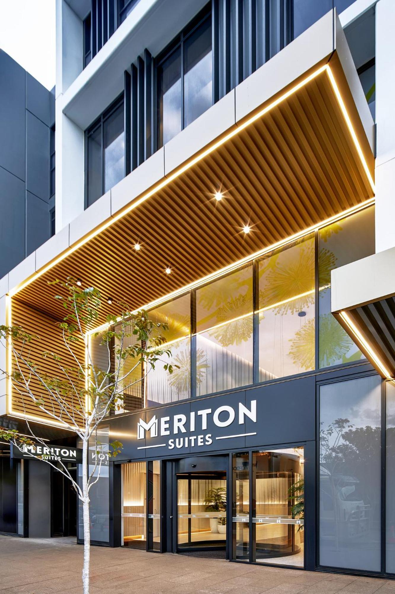 Meriton Suites Liverpool Zewnętrze zdjęcie Meriton Suites